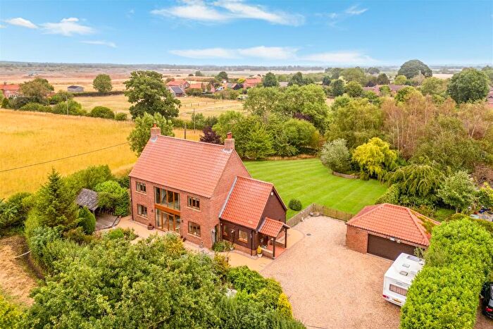 5 Bedroom Detached House For Sale In High Street, Stapleford, Lincoln, LN6