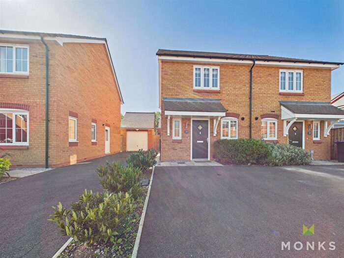 2 Bedroom Semi Detached House For Sale In Copthorne Road, Shrewsbury, SY3