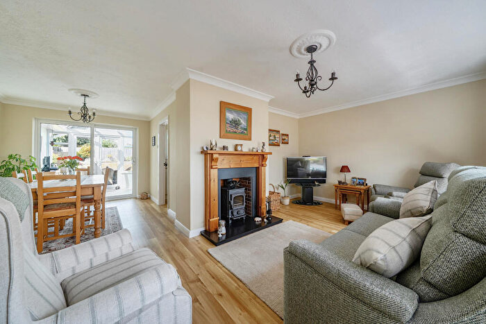 3 Bedroom Detached Bungalow For Sale In Chestnut Springs, Lydiard Millicent, SN5