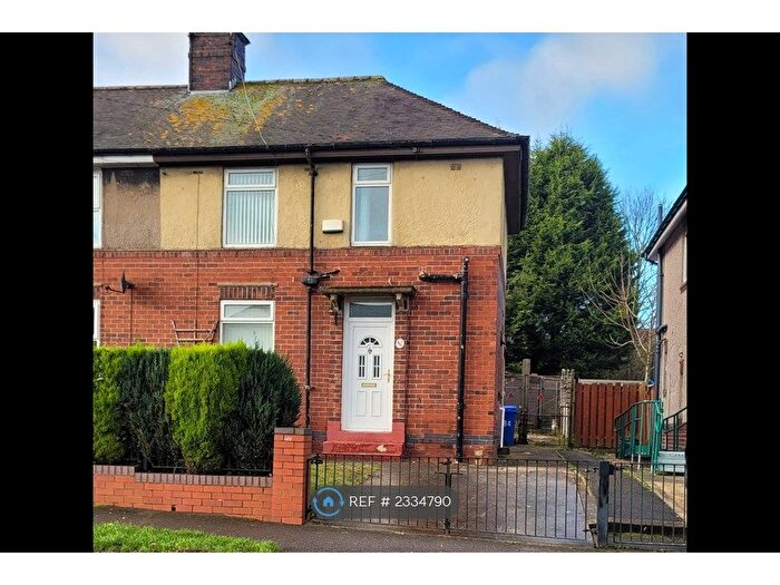 2 Bedroom Semi-Detached House To Rent In Aylward Road, Sheffield, S2