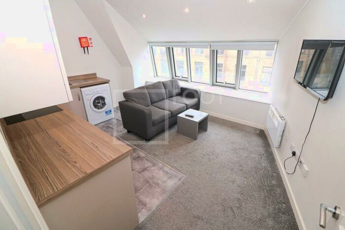 1 Bedroom Apartment To Rent In Grattan Mills, Vincent St, Bradford, BD1