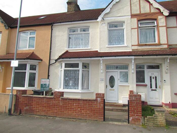 3 Bedroom Terraced House To Rent In Morden Road, Chadwell Heath, Romford, Essex, RM6