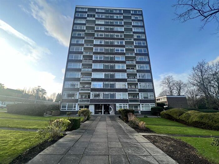 2 Bedroom Flat To Rent In Richmond Hill Road, Birmingham, B15