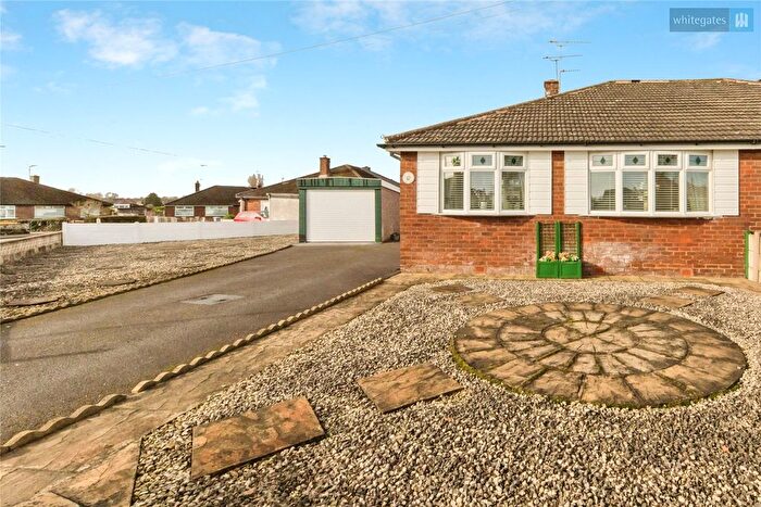 2 Bedroom Bungalow For Sale In Sandiway Road, Crewe, Cheshire, CW1