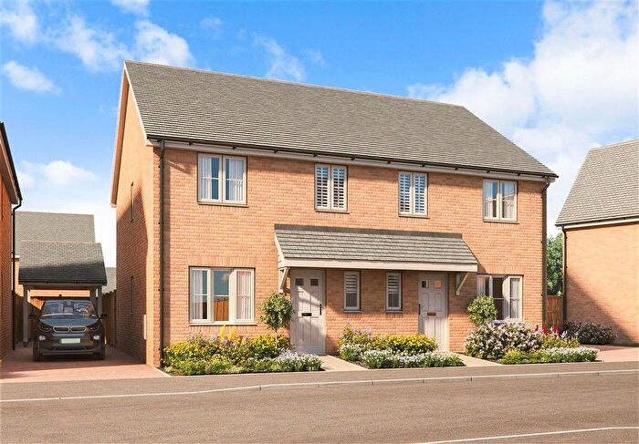 3 Bedroom Semi-detached House For Sale In Chestnut Grove, Chestnut Street, Borden, Sittingbourne, Kent, ME9