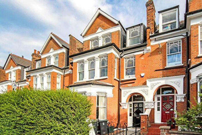 2 Bedroom Flat To Rent In Alexandra Park Road, London, N10