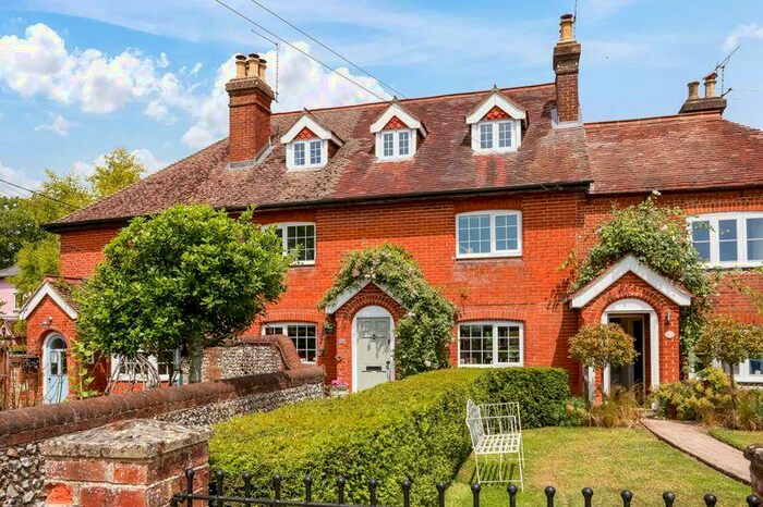 4 Bedroom House To Rent In Twyford, Near Winchester, SO21