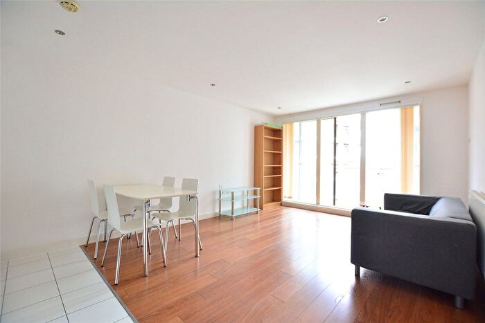 2 Bedroom Flat To Rent In Conington Road, London, SE13