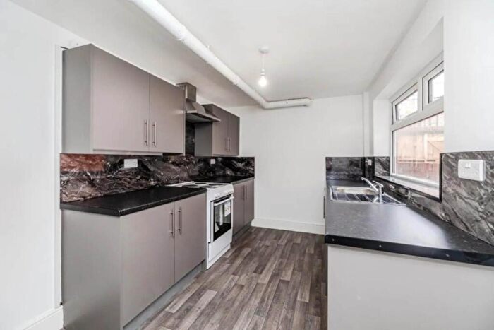 2 Bedroom Flat To Rent In Spencer Street, Newcastle Upon Tyne, NE6