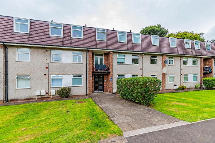 2 Bedroom Flat To Rent In Fairwood Road, Fairwater, CF5