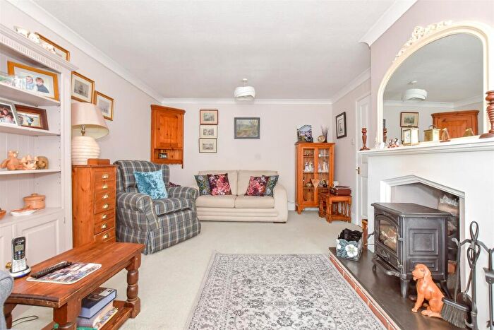 3 Bedroom Detached Bungalow For Sale In St. James Close, Waterlooville, Hampshire, PO8