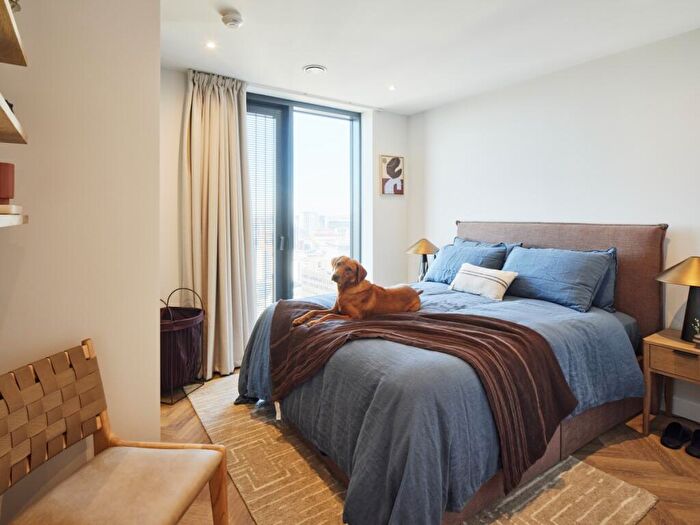 2 Bedroom Flat To Rent In One Eastside, James Watt Queensway Birmingham, B4