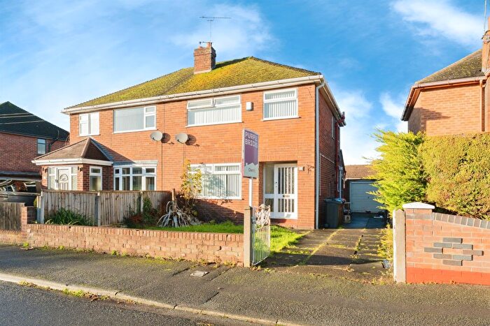 3 Bedroom Semi Detached House For Sale In Heywood Road, Great Sutton, Ellesmere Port, CH66