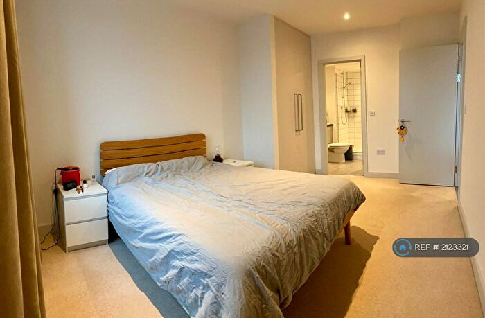 2 Bedroom Flat To Rent In Vesta Street, Manchester, M4