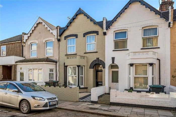 4 Bedroom Terraced House To Rent In Colina Road, Harringay, London, N15