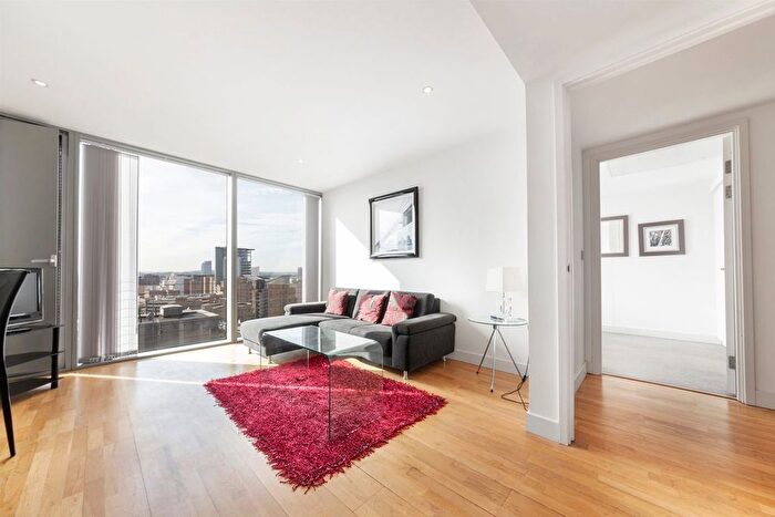 1 Bedroom Flat To Rent In Marsh Wall, Canary Wharf, E14