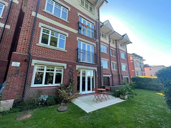 1 Bedroom Flat To Rent In - Cobbett Road, Southampton, SO18