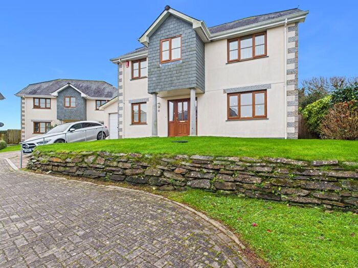 4 Bedroom Detached House For Sale In Wheal Uny, Trewirgie Hill, Redruth, TR15