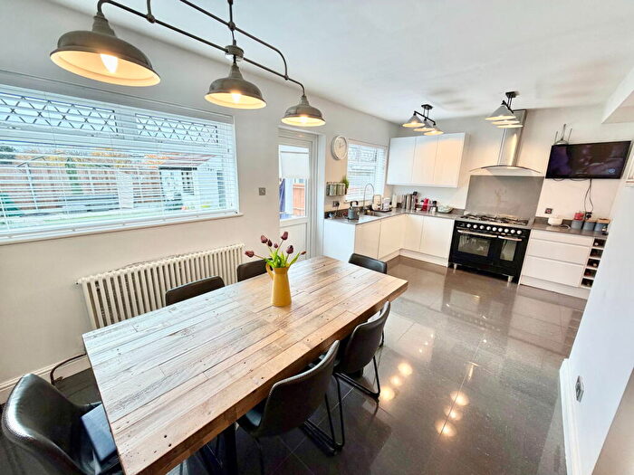 4 Bedroom Semi Detached House For Sale In Burgess Avenue, Kingsbury, London, NW9