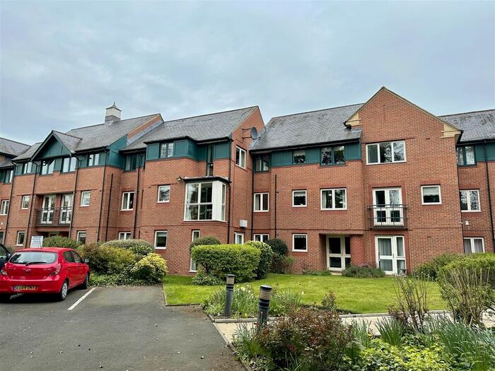 1 Bedroom Flat For Sale In Squires Court, Darlington, DL3