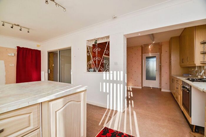 2 Bedroom Bungalow For Sale In Linton Avenue, Marton-In-Cleveland, Middlesbrough, North Yorkshire, TS7