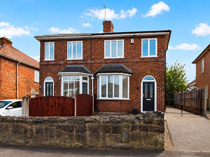 3 Bedroom Semi Detached House For Sale In Buxton Road, Chaddesden, Derby, DE21
