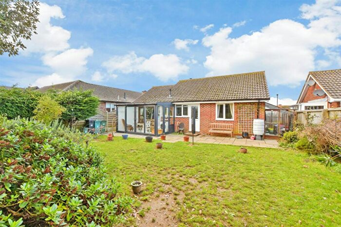 2 Bedroom Detached Bungalow For Sale In Pursley Close, Sandown, Isle Of Wight, PO36