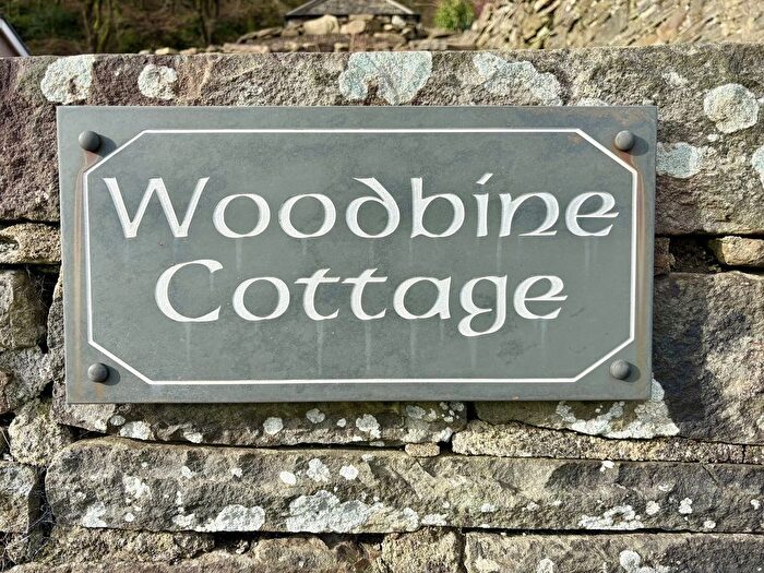 4 Bedroom Detached House For Sale In Gellyfowy Road, Pontardawe, Swansea., SA8