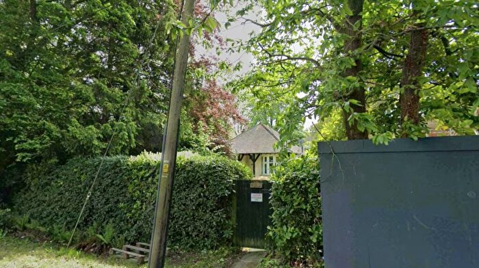 2 Bedroom Bungalow For Sale In Forest Road, Hayley Green, Warfield, Bracknell, RG42