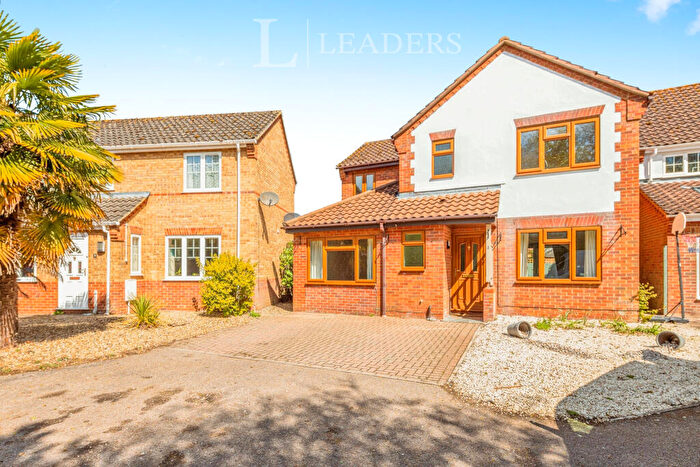 4 Bedroom Detached House To Rent In Harrier Close, Hethersett, NR9