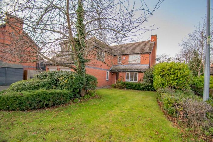 4 Bedroom Detached House To Rent In Albert Place, Ampthill, Bedfordshire, MK45