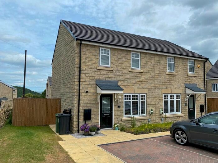 3 Bedroom Semi-Detached House To Rent In Forest Court, Birchencliffe, Huddersfield, Yorkshire, HD2