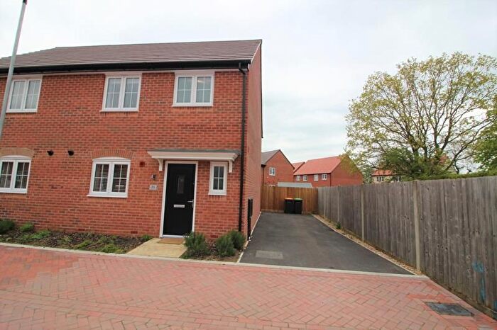 3 Bedroom Semi-Detached House To Rent In Mayfly Mews, Biddenham, Bedford, MK40