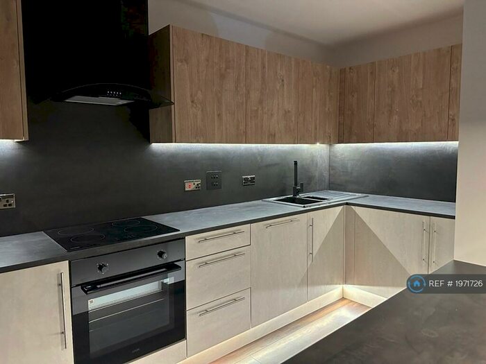 2 Bedroom Flat To Rent In Cooper House, Hull, HU1