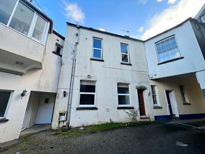 1 Bedroom Flat For Sale In Heather Close, Okehampton, Devon, EX20