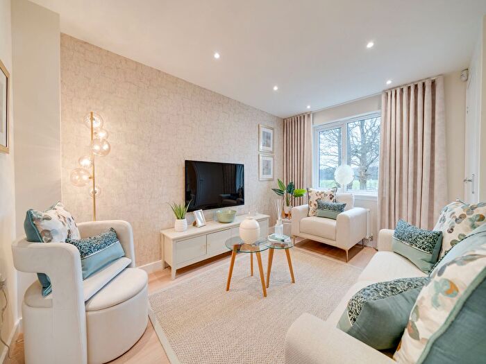 3 Bedroom End Of Terrace House For Sale In "The Tralaig" At Main Street, Crossgates, KY4
