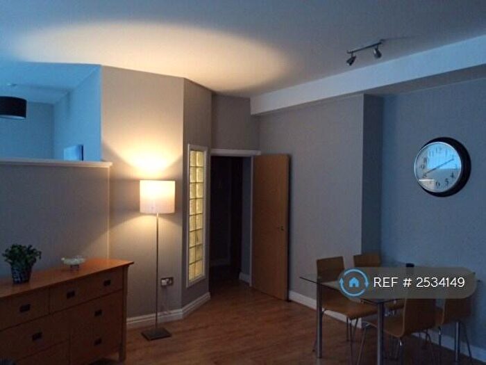 1 Bedroom Flat To Rent In Old Hall Street, Liverpool, L3