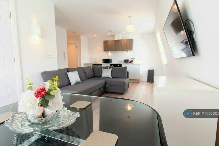 1 Bedroom Flat To Rent In The Old Sorting Office, Bournemouth, BH1