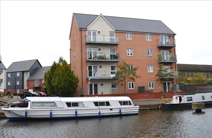 1 Bedroom Apartment To Rent In Cressy Quay, Chelmsford, CM2