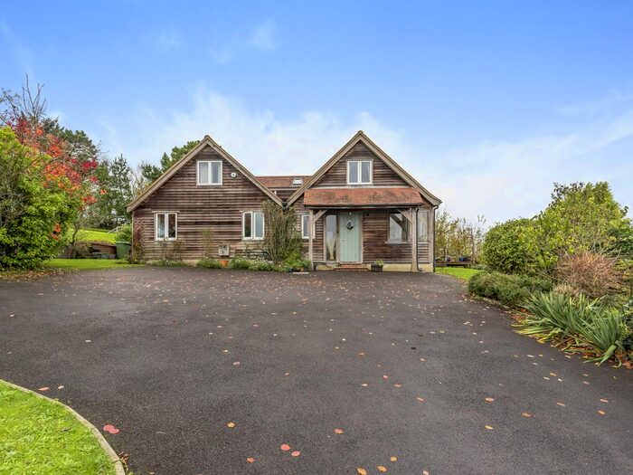 4 Bedroom Detached House To Rent In Weymouth Road, Martinstown, Dorchester, DT2