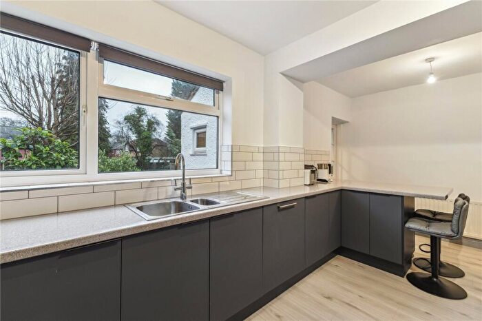 4 Bedroom Detached House For Sale In St. Johns Road, Harpenden, Hertfordshire, AL5