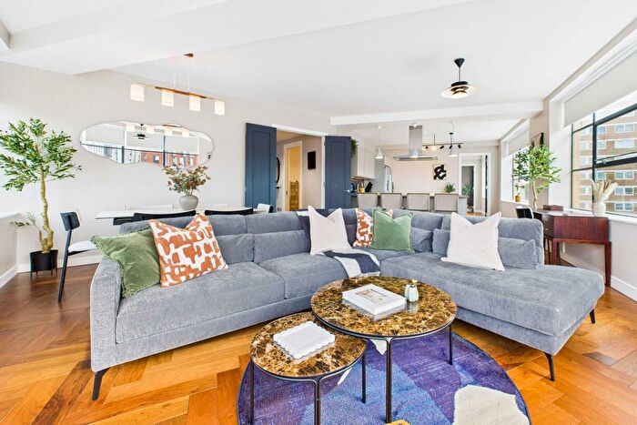 4 Bedroom Flat To Rent In East Road, London, N1