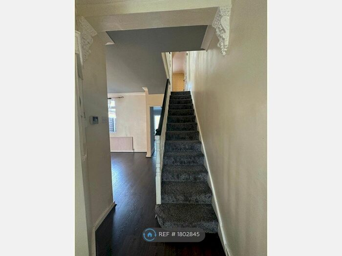 3 Bedroom Terraced House To Rent In Kenneth Road, Romford, RM6