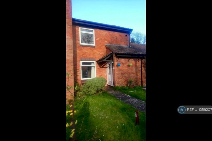 2 Bedroom Terraced House To Rent In Ashtree Road, Frome, BA11