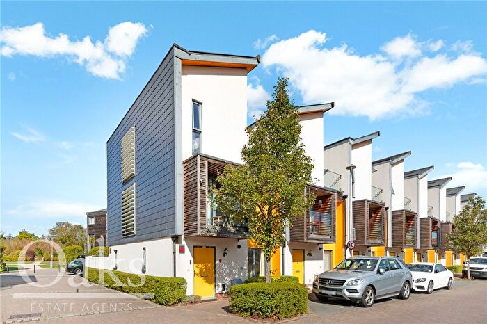 4 Bedroom End Of Terrace House To Rent In Cairns Place, Streatham, SW16