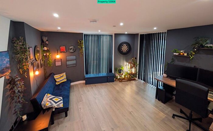 1 Bedroom Flat For Sale In Ryan House, Smeed Road, London, E3