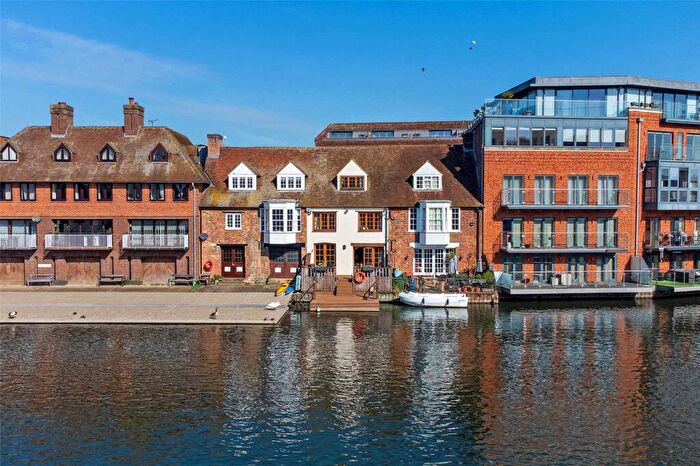 4 Bedroom Terraced House For Sale In Brocas Street, Eton, Windsor, Berkshire, SL4