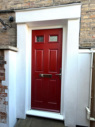 1 Bedroom Maisonette To Rent In Moulsham Street, Chelmsford, CM2