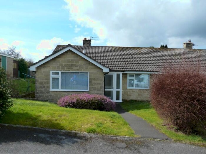 3 Bedroom Semi Detached Bungalow To Rent In Stonyacres, Yetminster, Sherborne, DT9