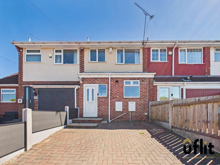 3 Bedroom Terraced House For Sale In Manvers Road, Swallownest, Sheffield, S26